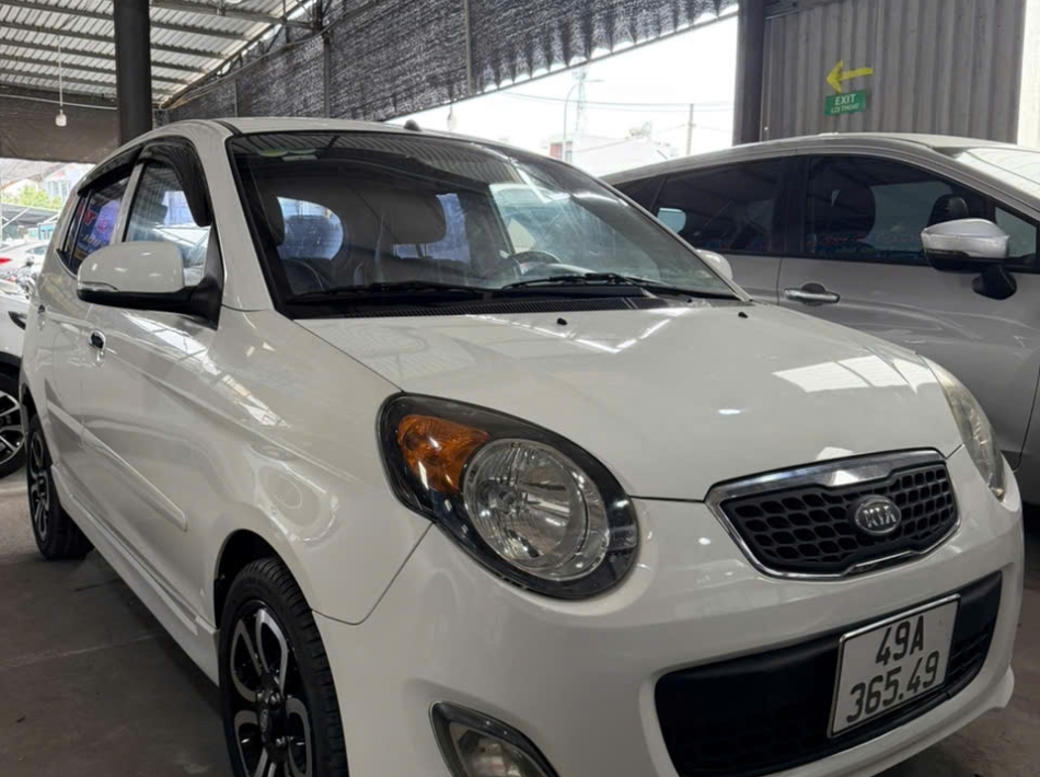 KiA Moning 2009 AT