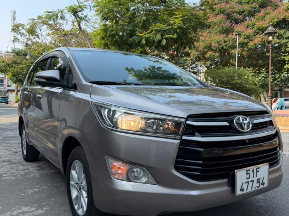 Innova 2017 số sàn 