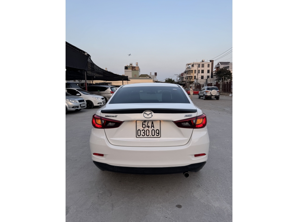 Mazda2 2016