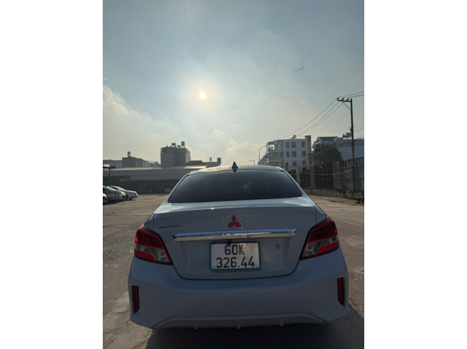 Attrage 2021 số sàn, Zin không lỗi zin từ nắp cò