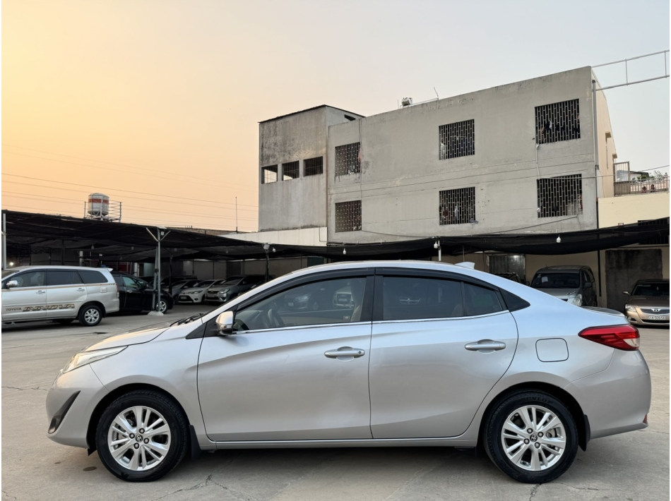 Vios 2018 số tự động form mới, xe zin tuyệt đối bao rút hồ sơ