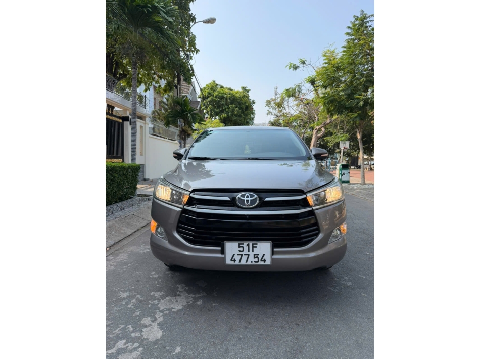 Innova 2017 số sàn 