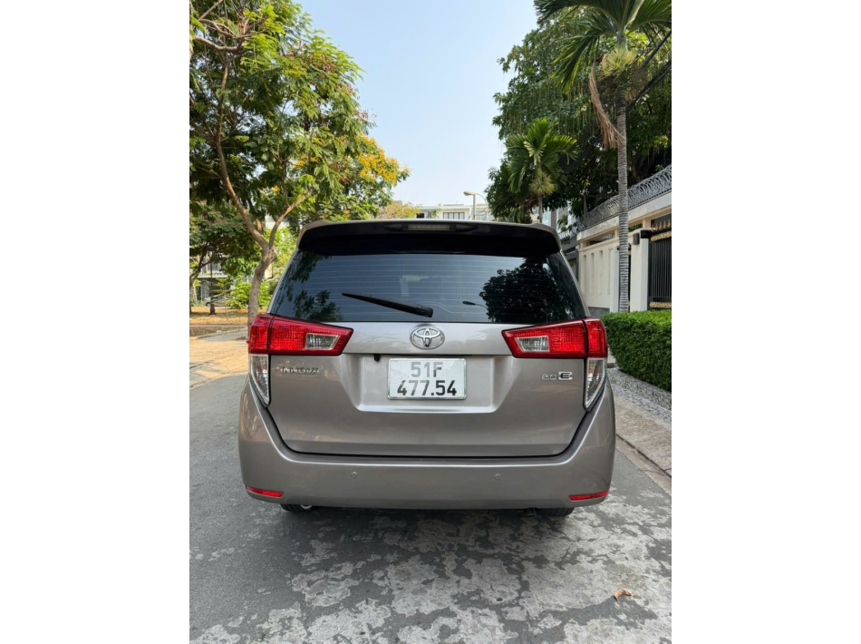 Innova 2017 số sàn 