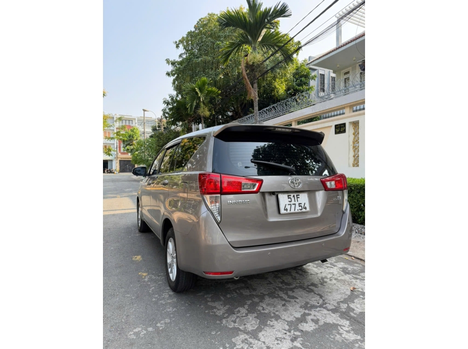 Innova 2017 số sàn 