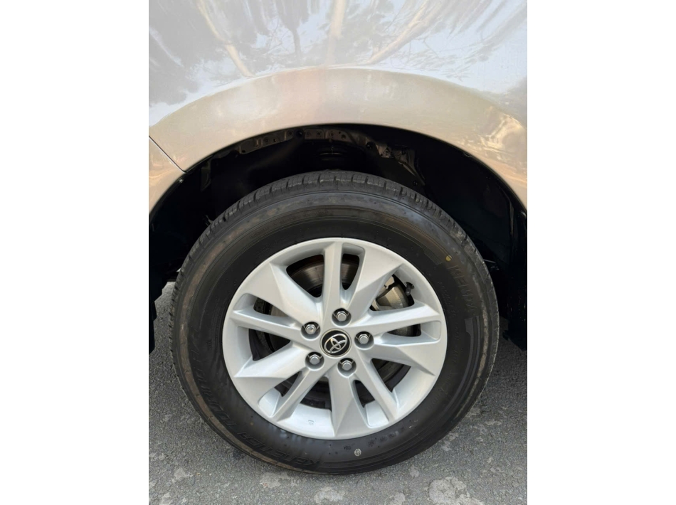 Innova 2017 số sàn 