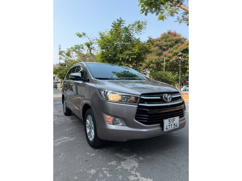 Innova 2017 số sàn 